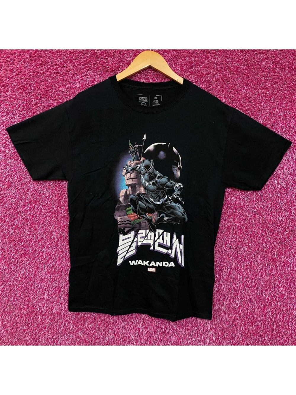 Marvel's Black Panther Exclusive Korean Movie Poster tshirt size Medium